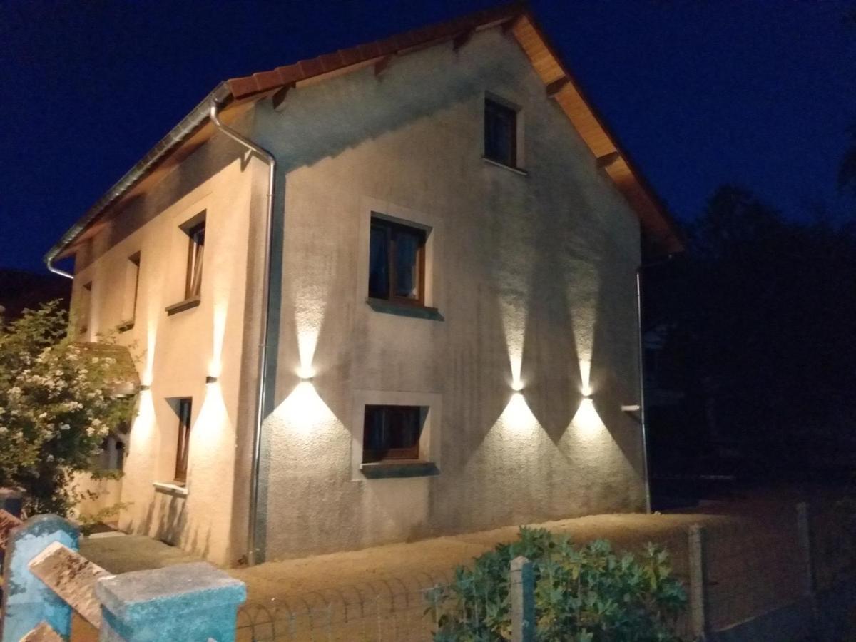 Gite Les Eglantines Rez-De-Jardin Gérardmer Exterior foto