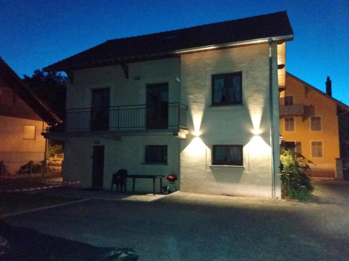 Gite Les Eglantines Rez-De-Jardin Gérardmer Exterior foto